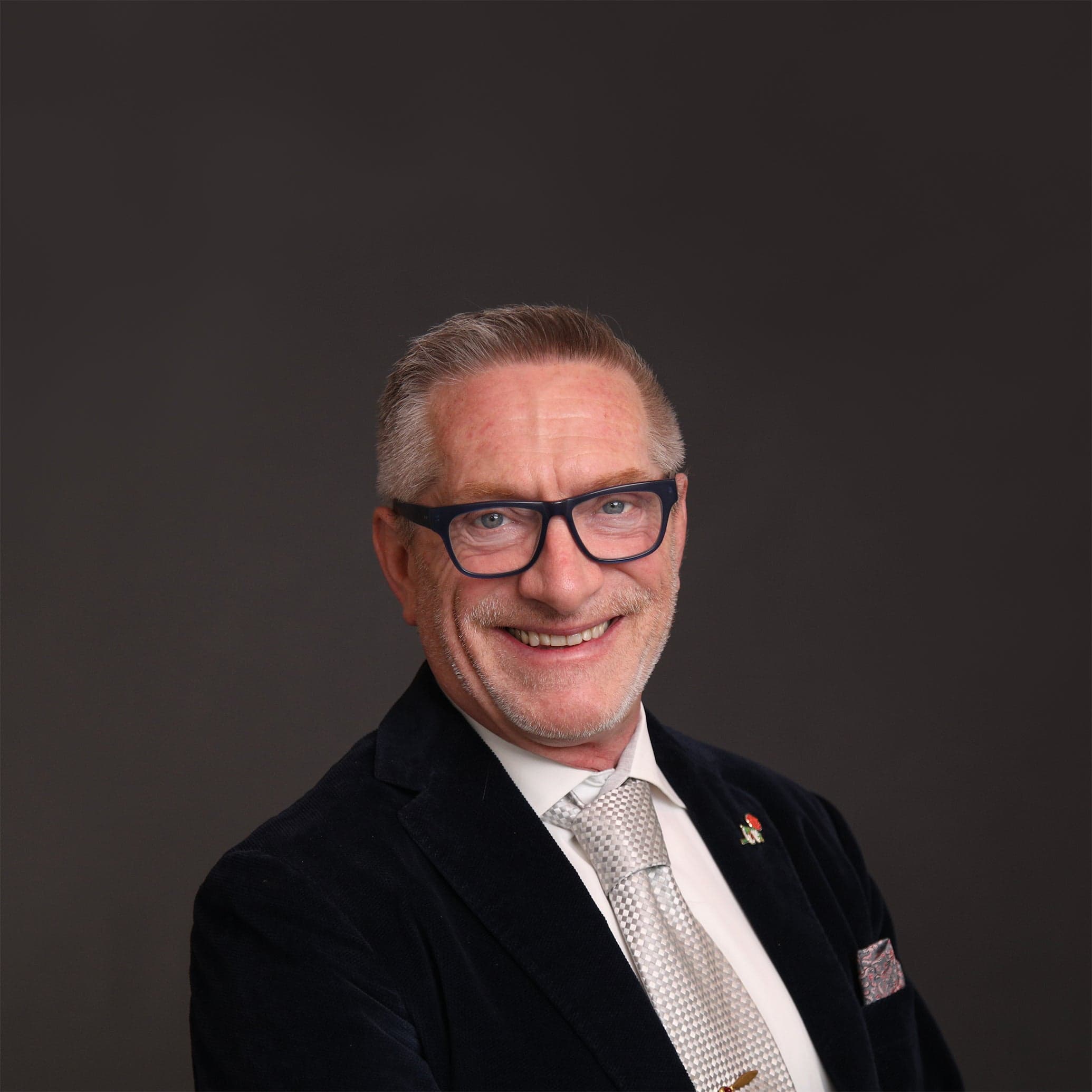 Official portrait of Dan Ryan